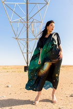 Load image into Gallery viewer, Uranus Cape sleeve kaftan